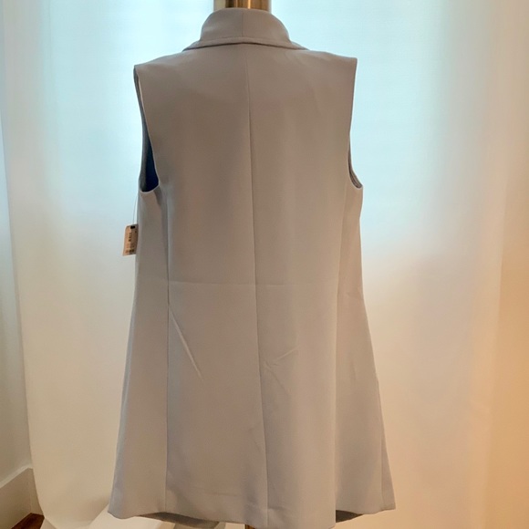 NWT The Limited Baby Blue Long Sleveless Vest - Picture 3 of 6